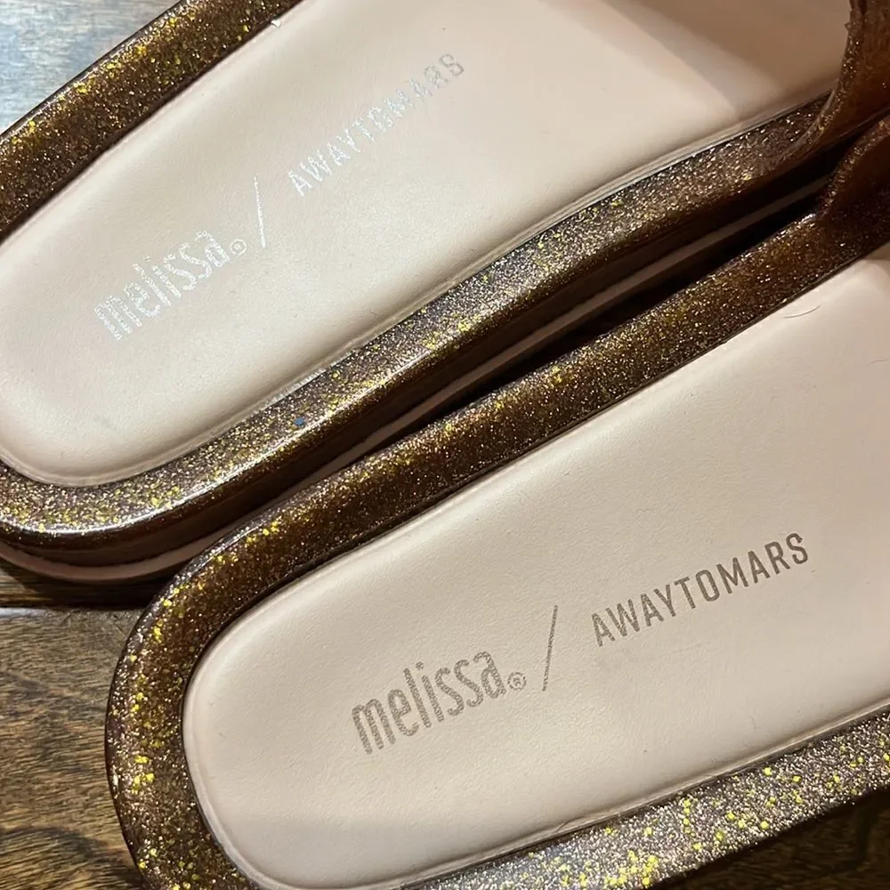 MELISSA BEACH SLIDE PLATFORM + AWAY TO MARS, Gold Glitter, size 6